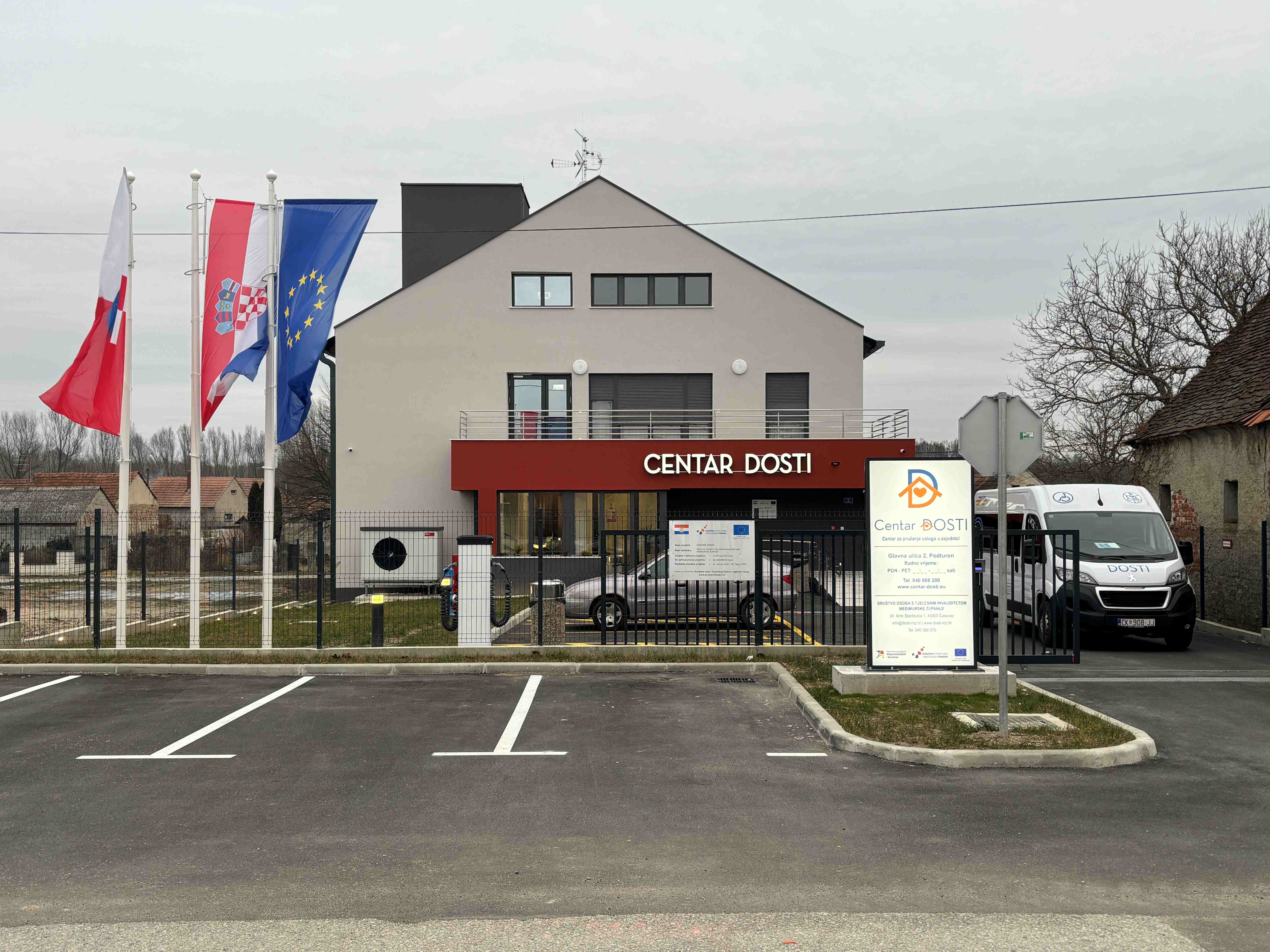 Centar DOSTI